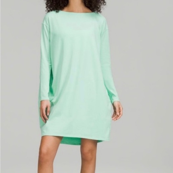 Lululemon Back in Action Long Sleeve Dress - Picture 1 of 5